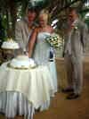 Mark & Lisa cut the cake
