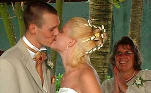 You may kiss the bride!